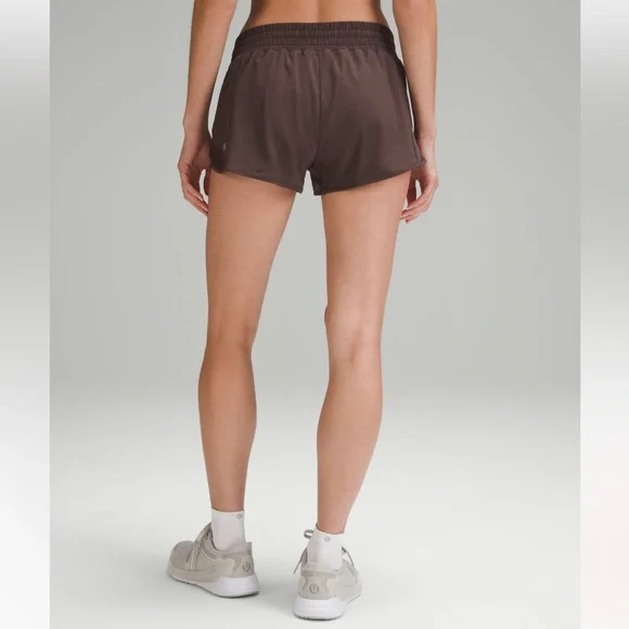 lululemon Hotty Hot High-Rise Lined Short 2.5" in Espresso Brown Size 4 New NWT - Picture 8 of 16